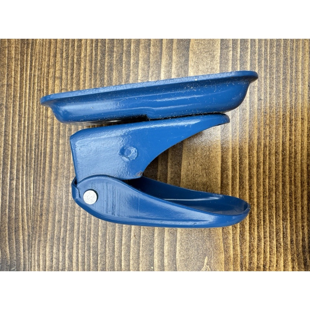 Vintage Ecolbur No 247 Hole Punch NOS Blue Metal Single Paper Punch w Box - Picture 8 of 15